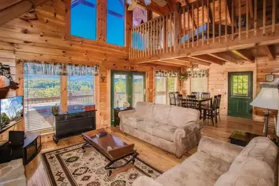 Living Room in Sevierville Cabin