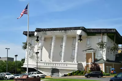 outside of wonderworks in pigeon forge