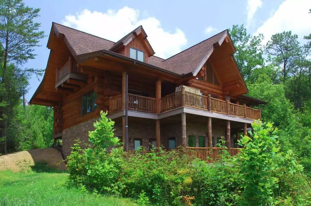 5 bedroom cabin in gatlinburg