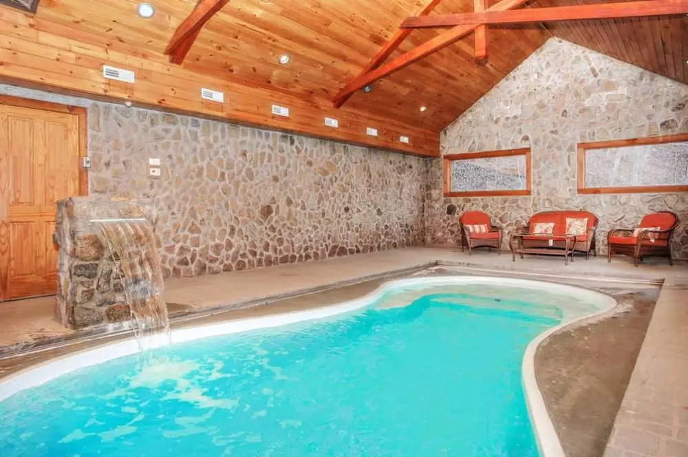 gatlinburg cabin with pool