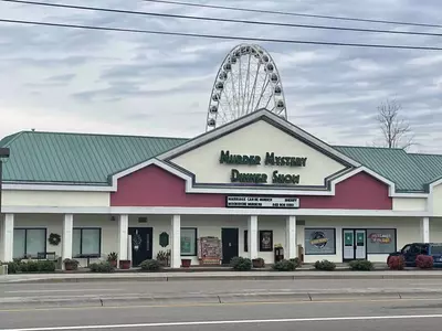 Great Smoky Mountain Murder Mystery Dinner Show