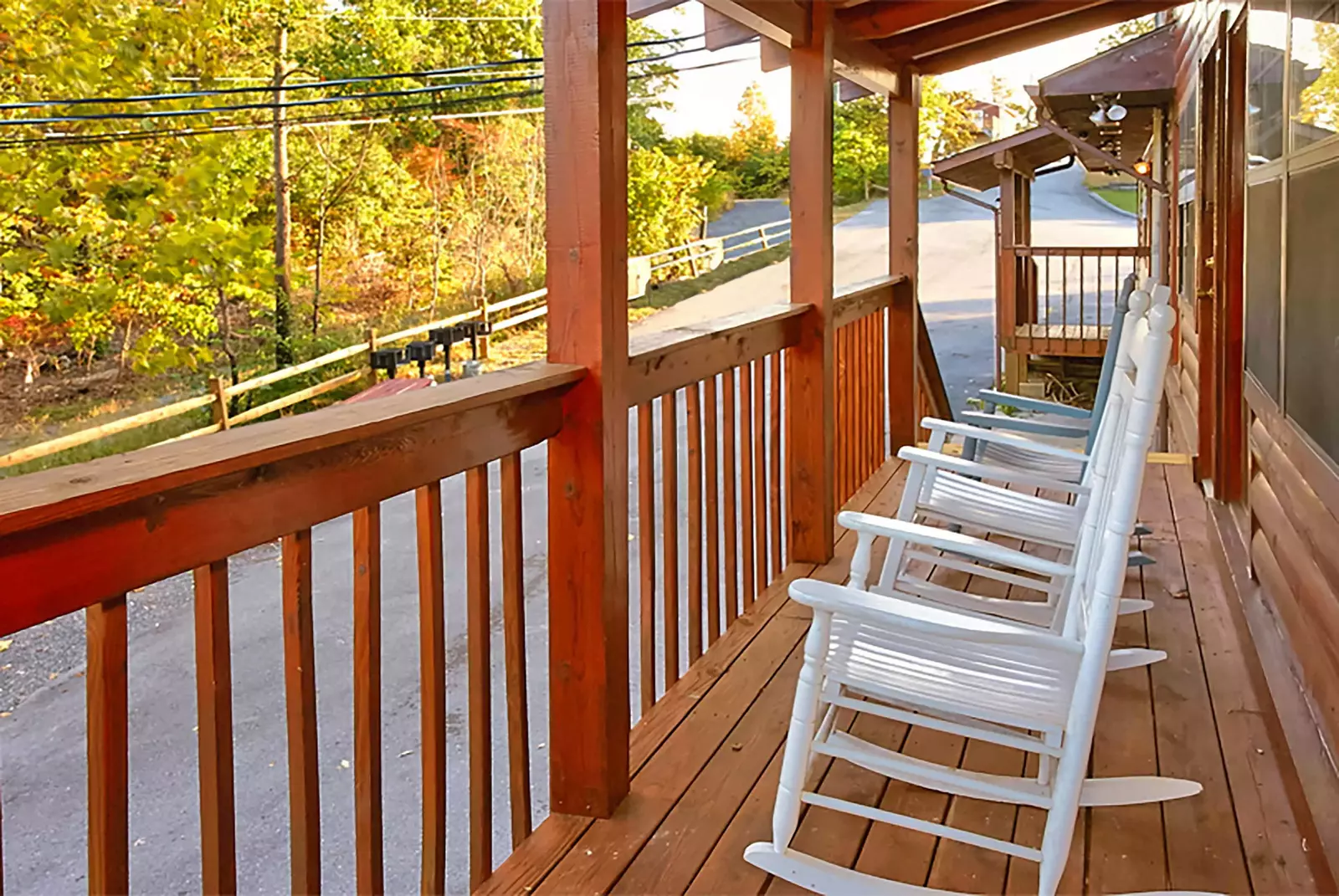 TimberLodge_TT-Timber-Lodge-deck2