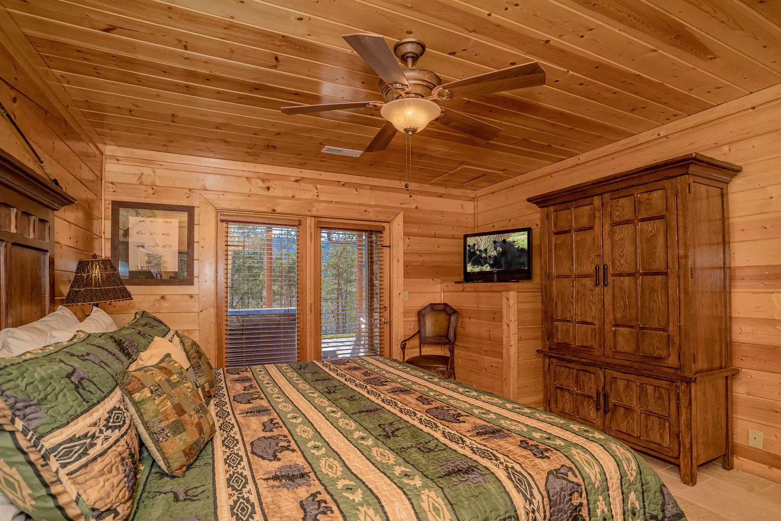 Smoky Peak Lodge