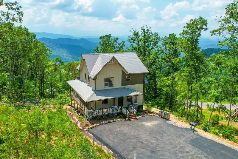 Smoky Mountain Hideaway