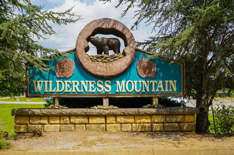 Wilderness Splash Lodge