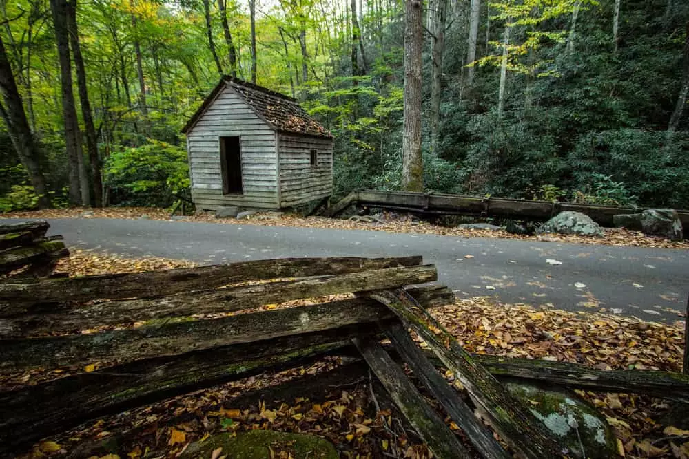 historical structure in great smoky mountains national park