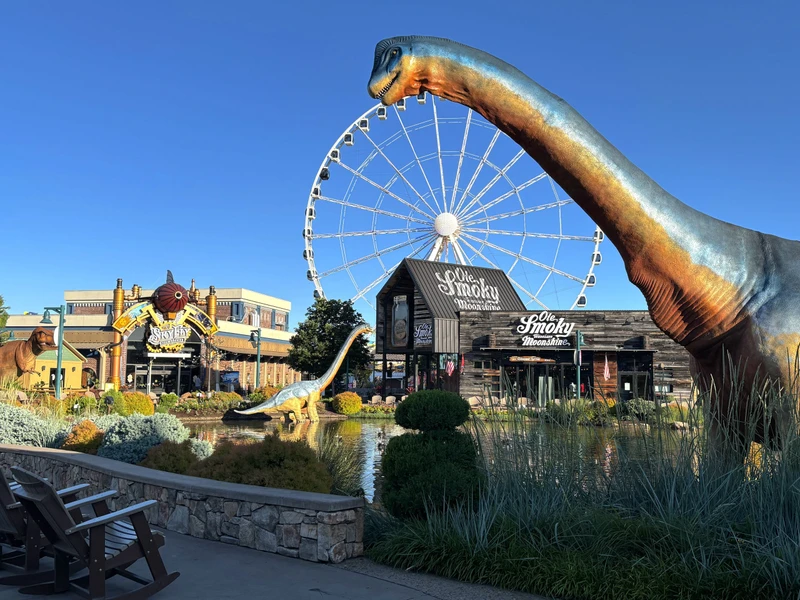 jurassic adventure island pigeon forge